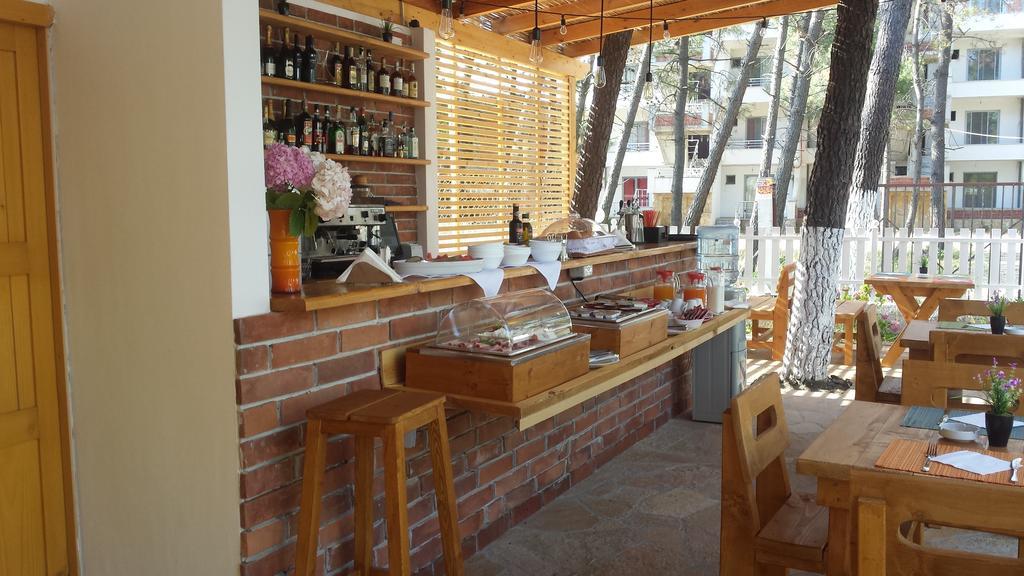 Aparthotel Vila Tufi Velipojë Buitenkant foto