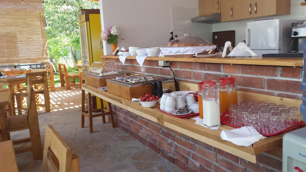 Aparthotel Vila Tufi Velipojë Buitenkant foto